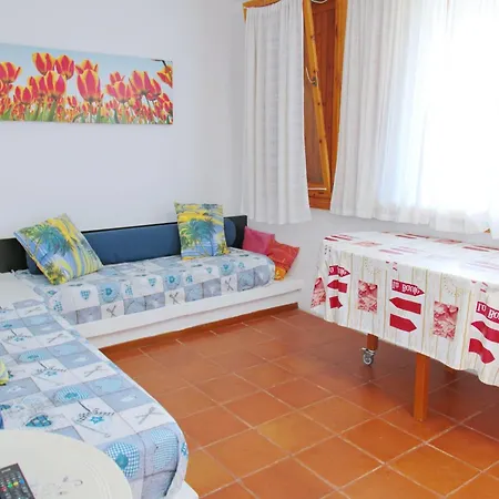 Apartman In With Garden